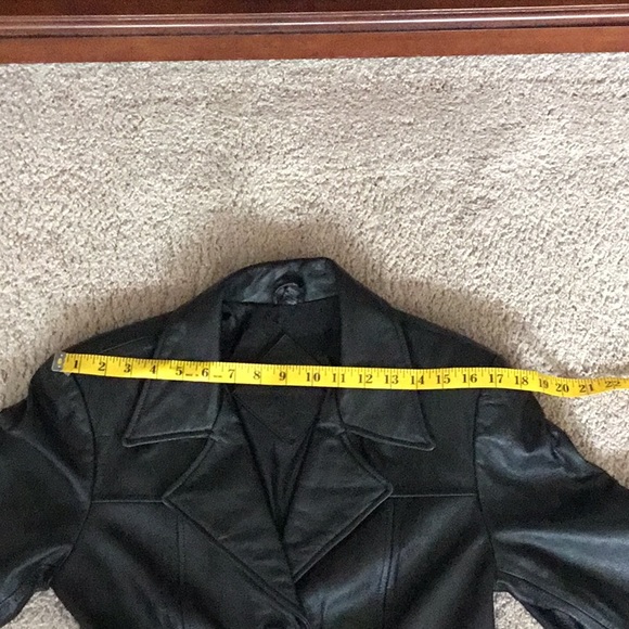 Absolutely Stunning 💯 % Leather Jacket. - Picture 5 of 8